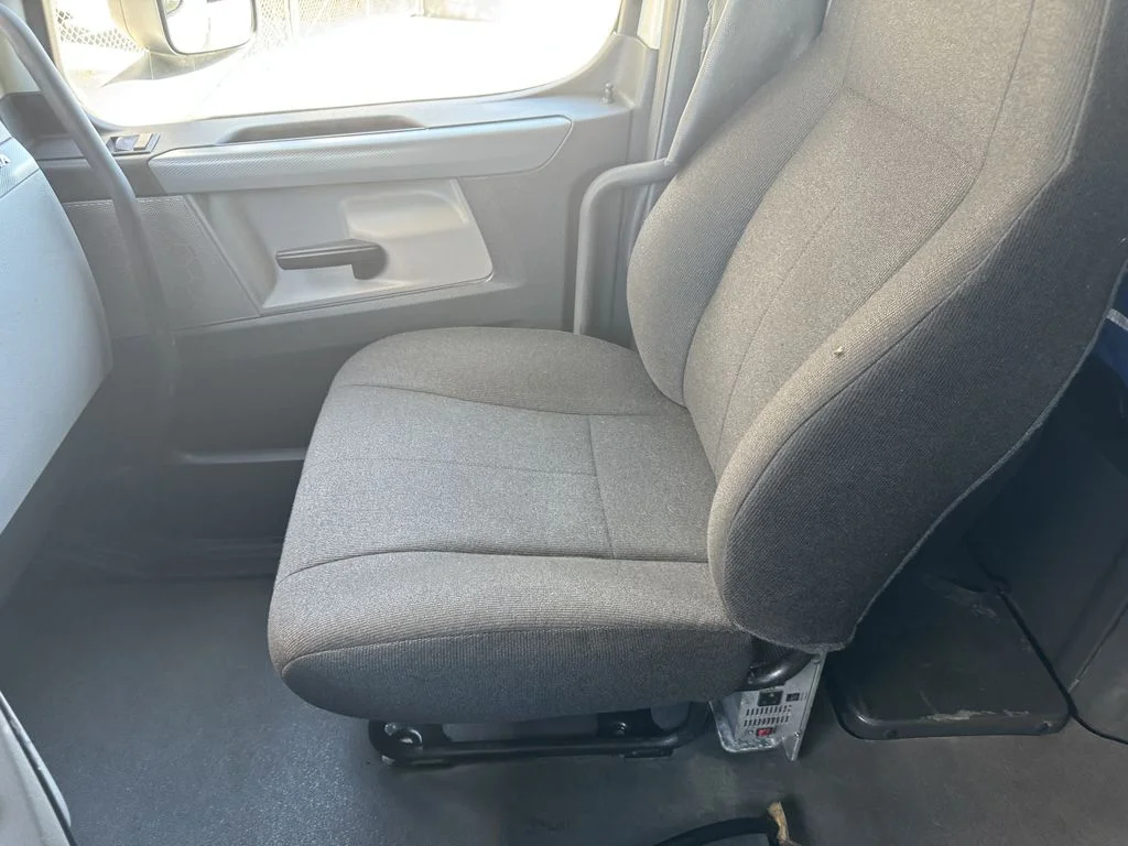 2022 Freightliner Cascadia — photo 11