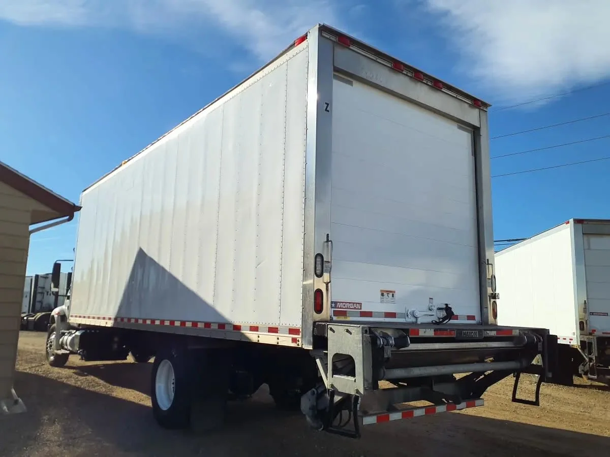 2016 International 4300 in Commerce City, CO — photo 6