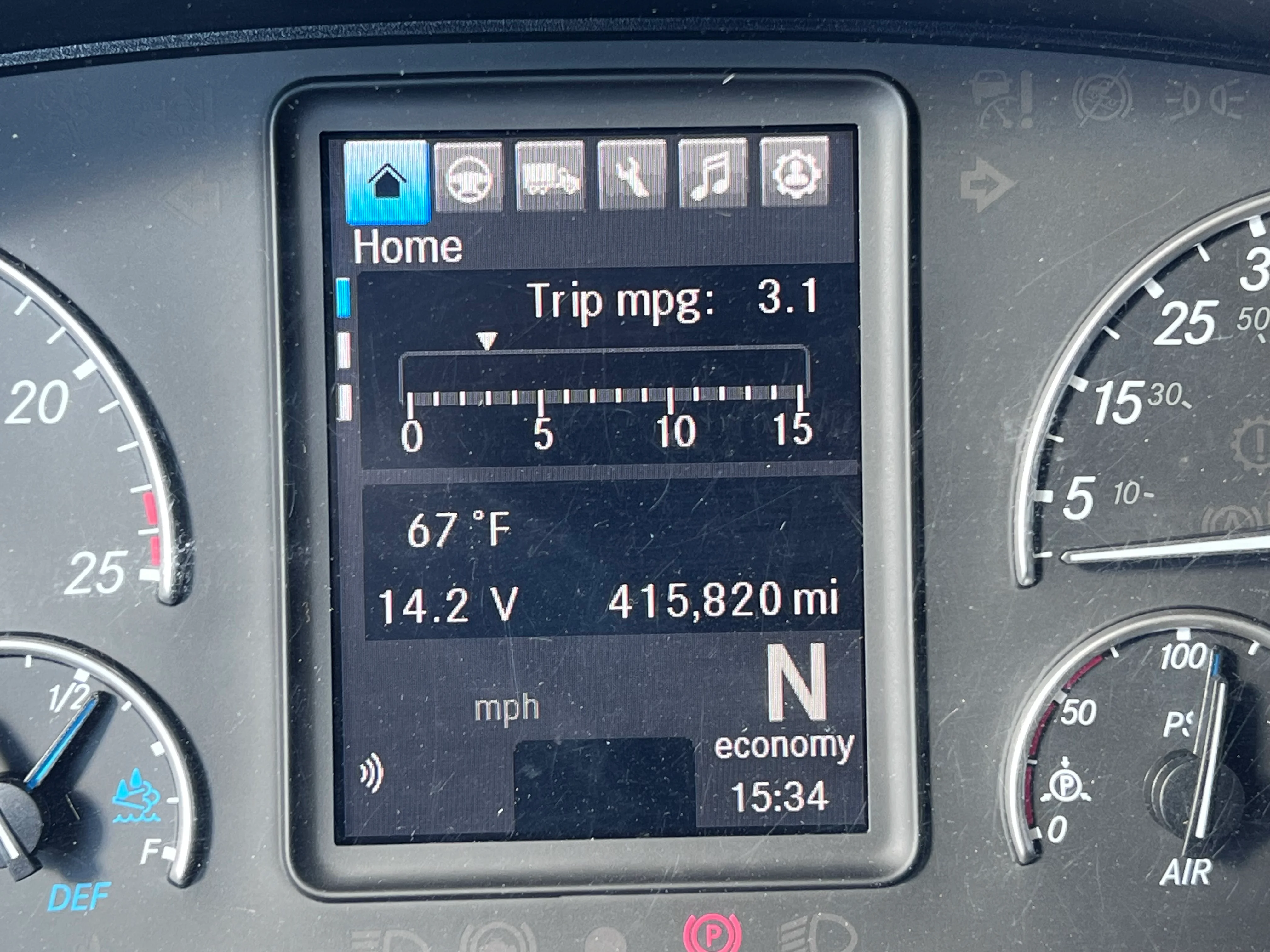 2023 Freightliner Cascadia in Nashville Isuzu, TN — photo 17