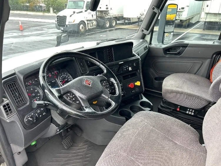 2022 International LT in Plymouth, MI — photo 10