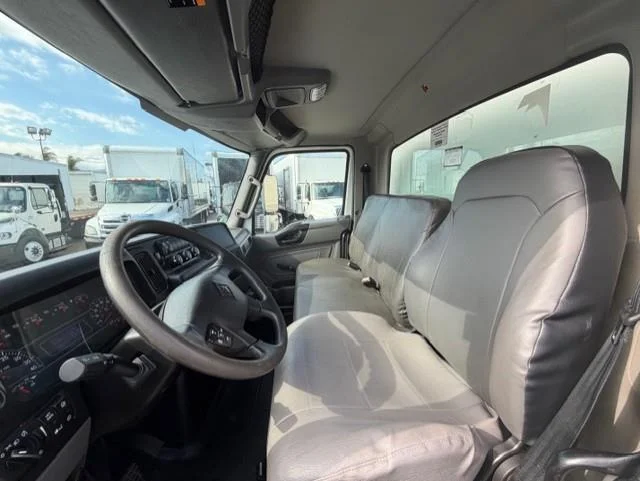 2022 International MV — photo 8