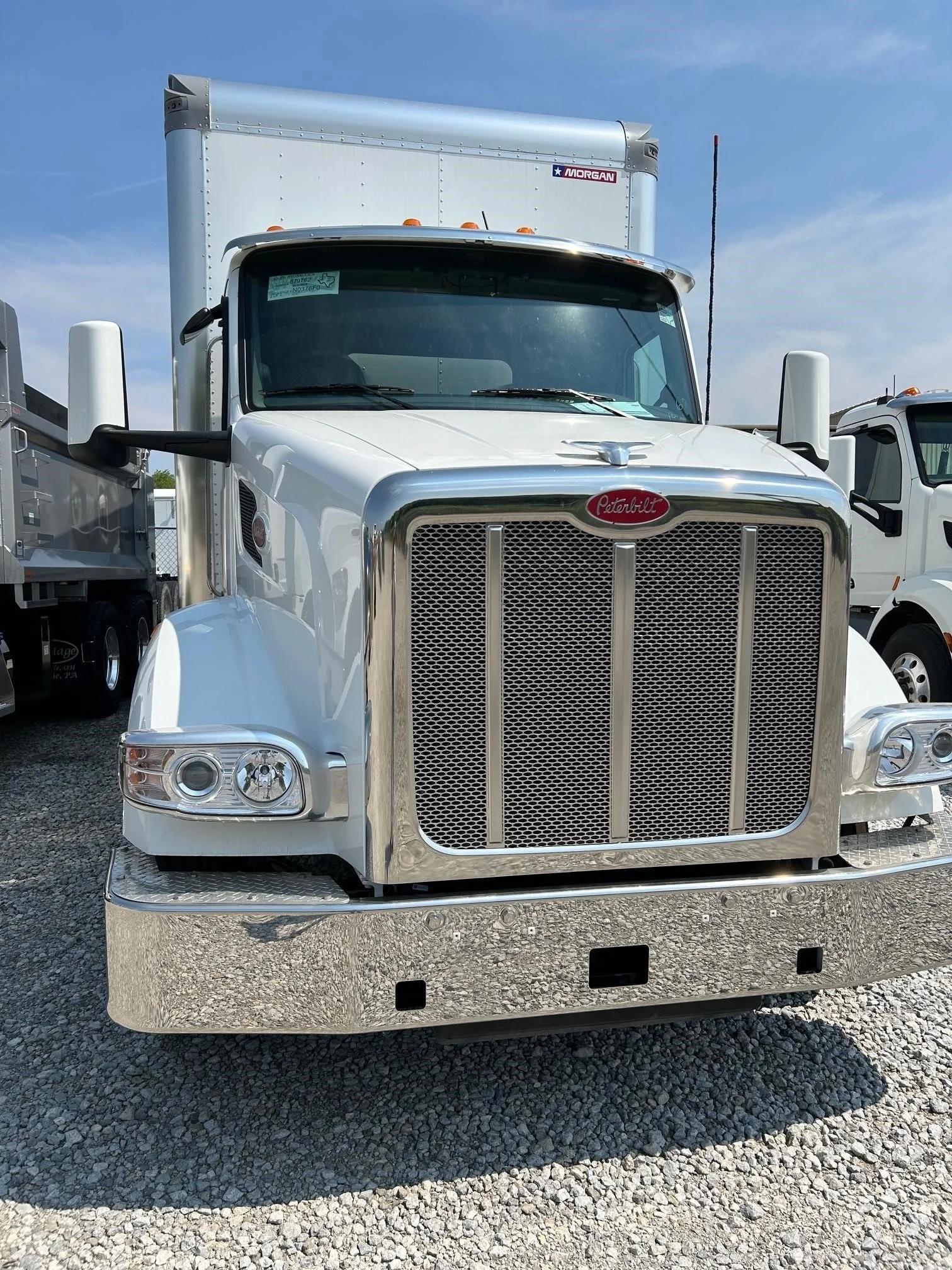 2025 Peterbilt 567 - image 2