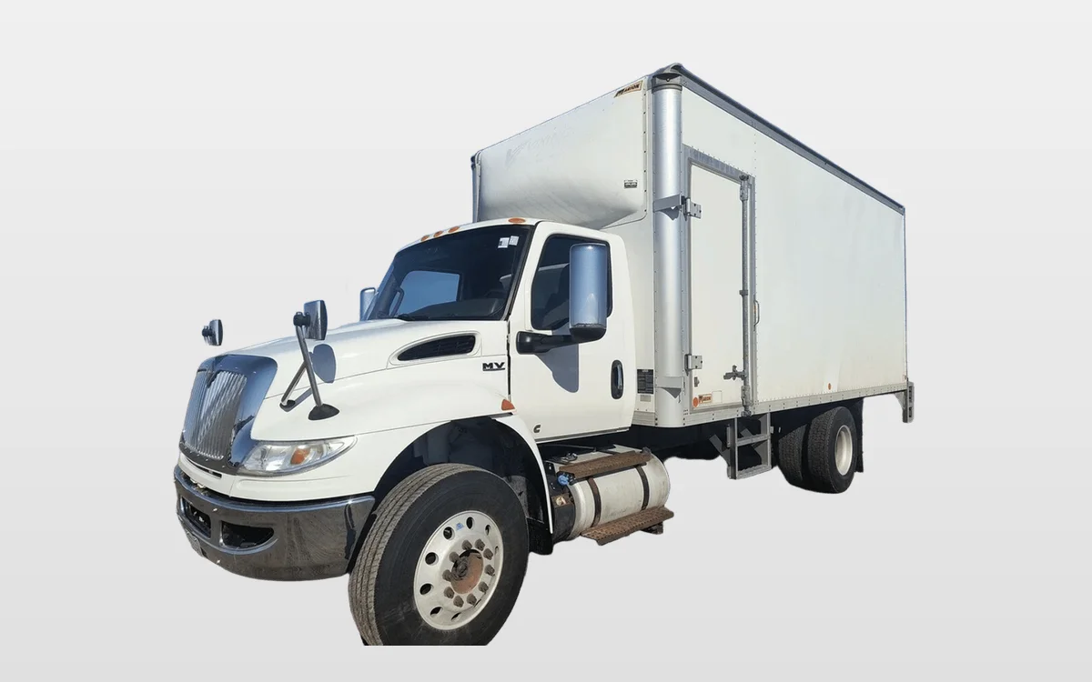 2020 International MV - image 1