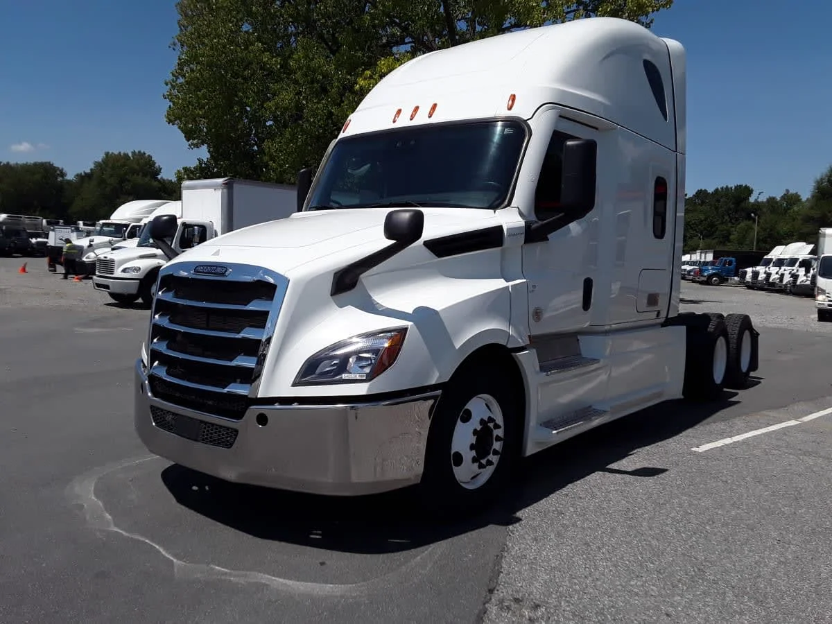 2022 Freightliner Cascadia