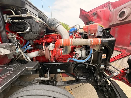 2022 Kenworth T680 in Cedar Rapids, IA — photo 16