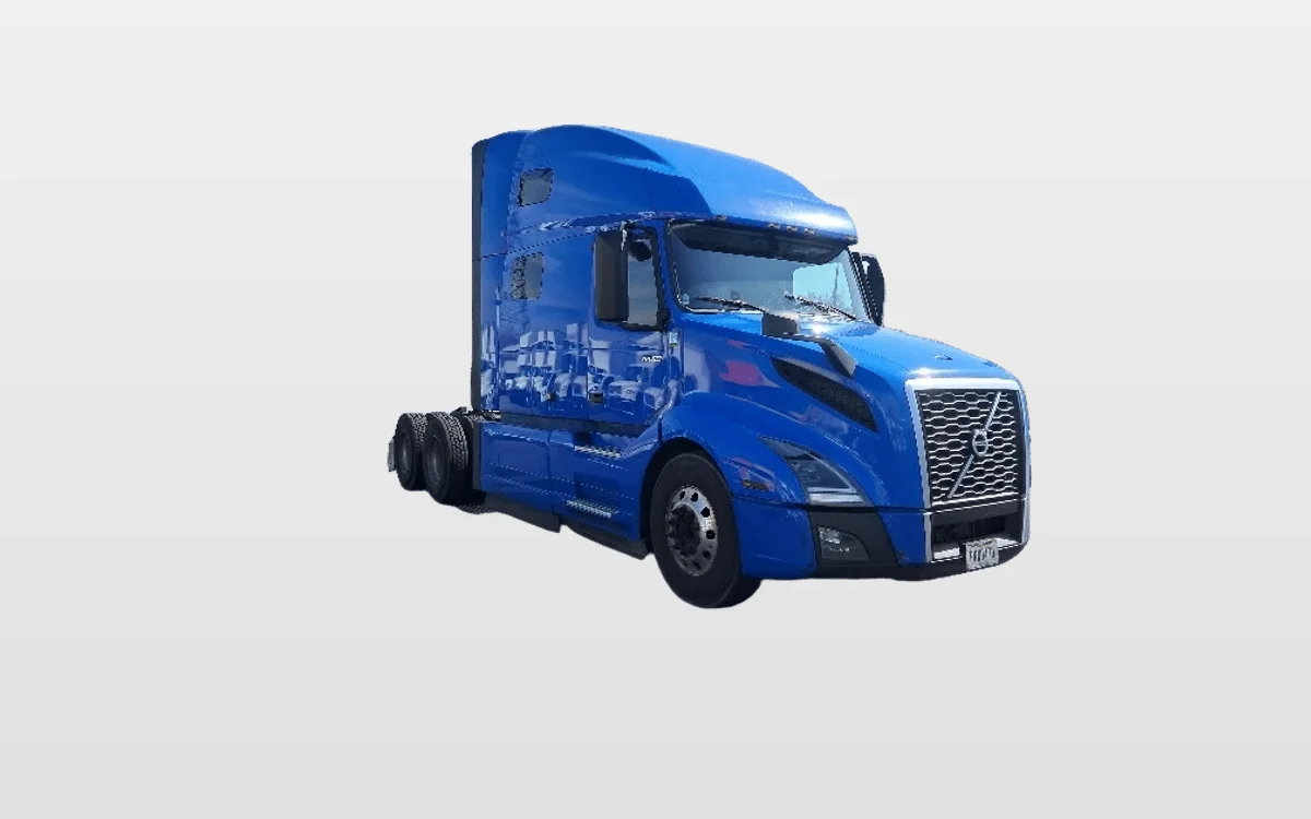 2021 Volvo - image 1