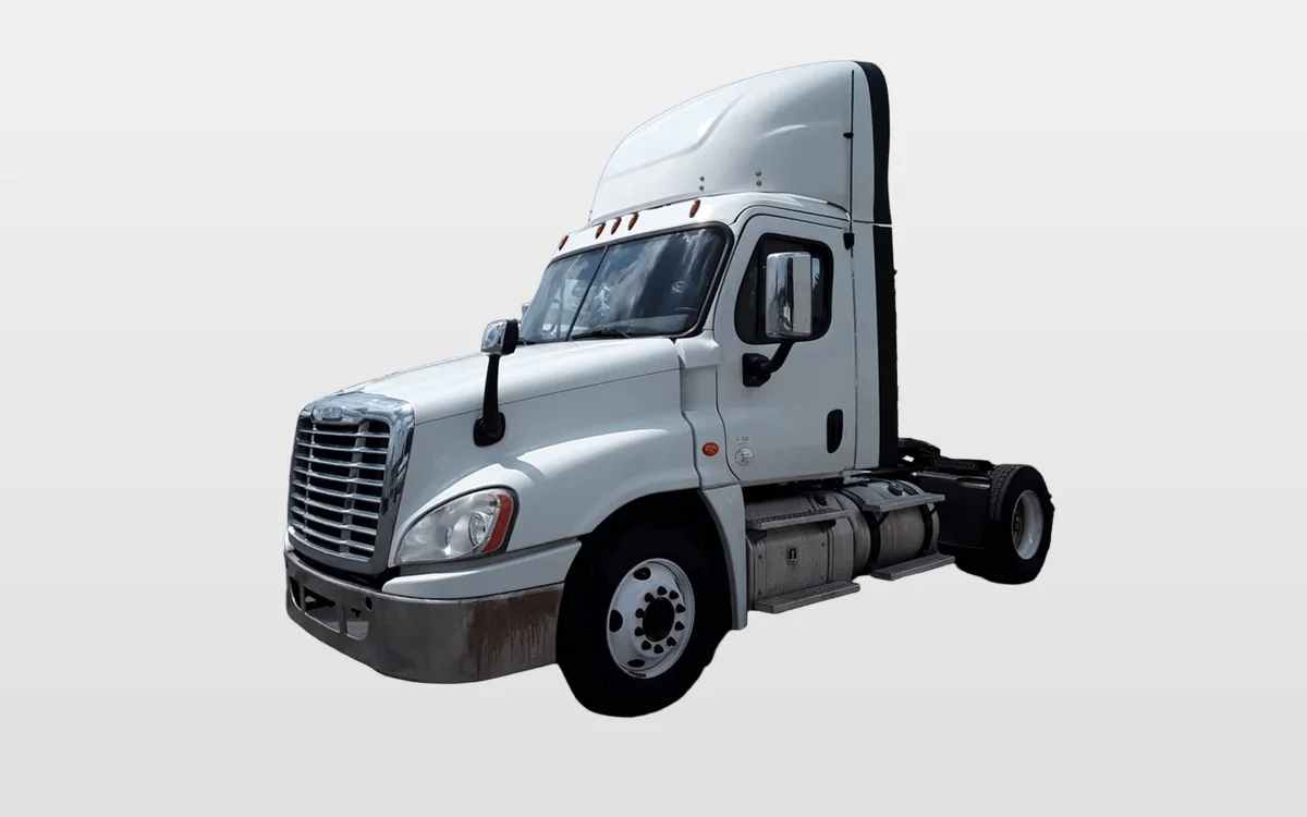2018 Freightliner Cascadia - image 1
