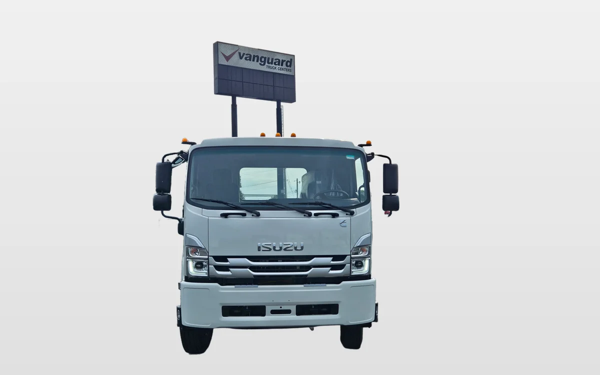 2025 Isuzu FTR - image 1