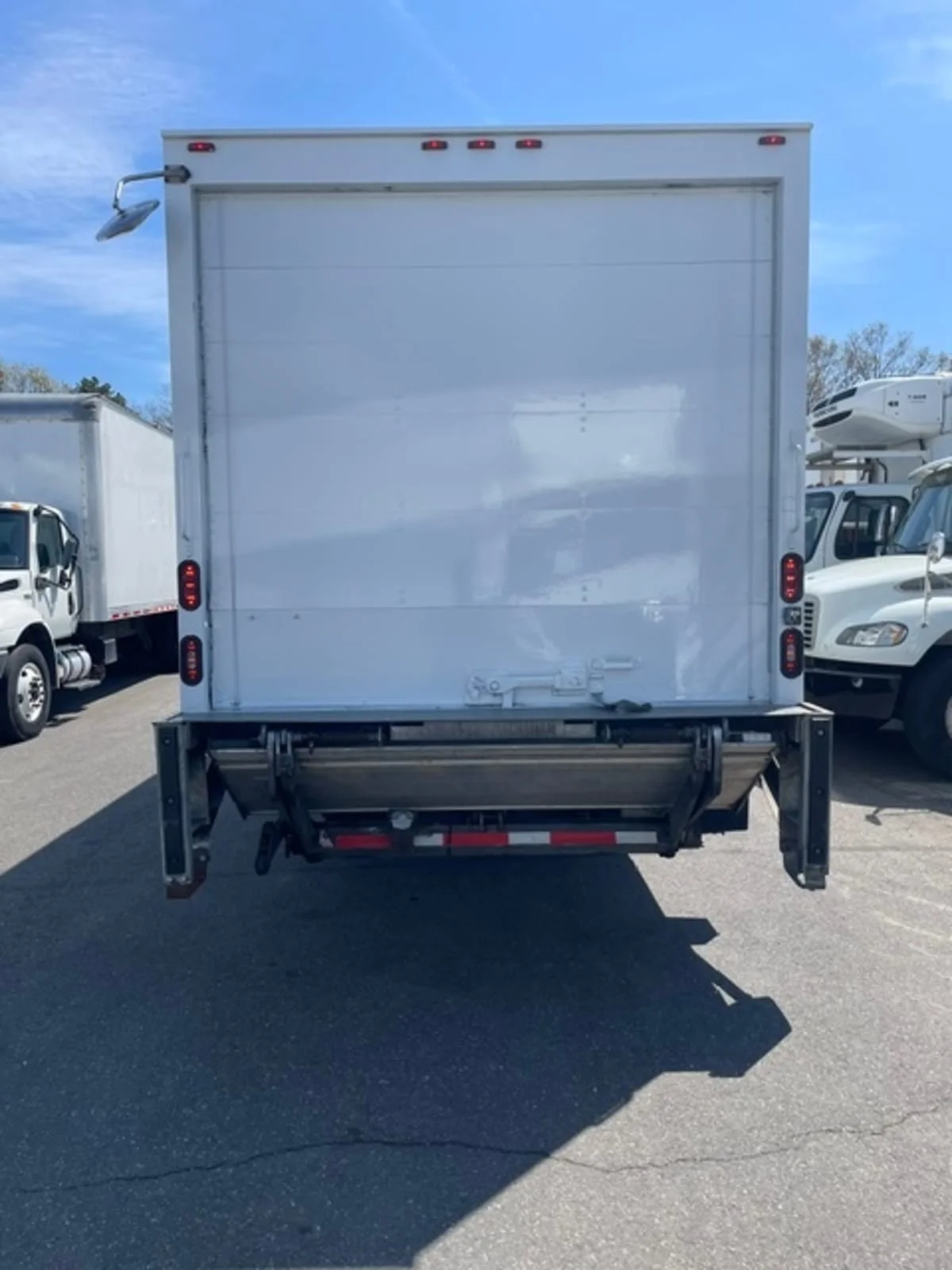 2019 Hino 195 in Farmingdale, NY — photo 5