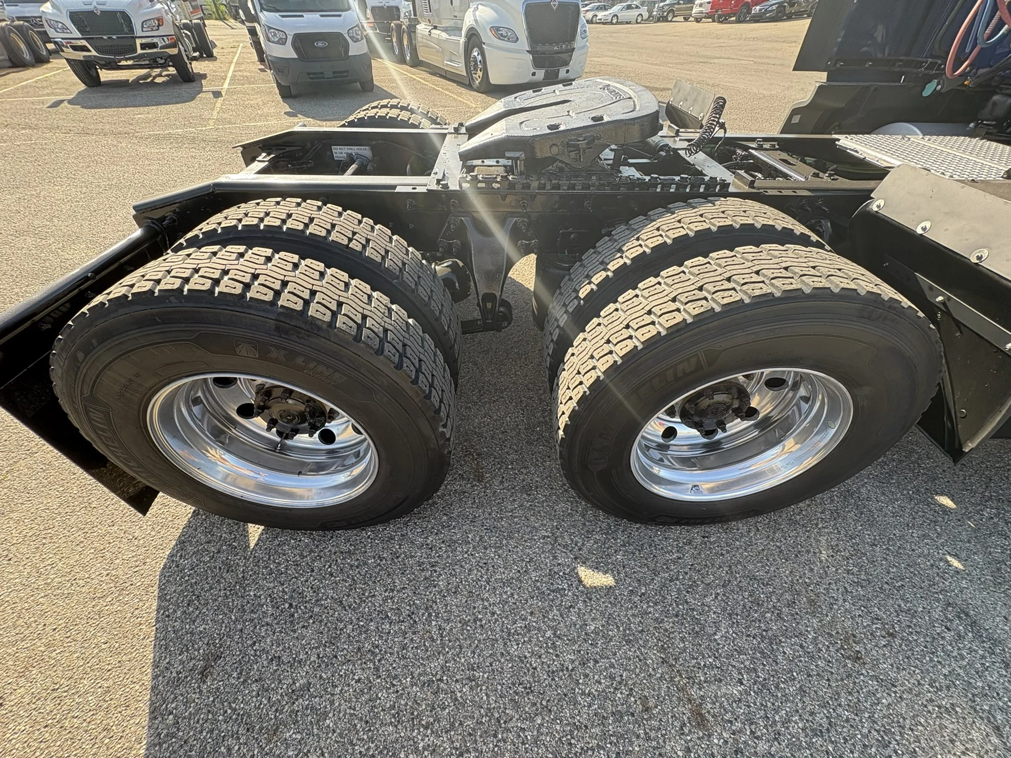 2024 International LT in West Michigan International, MI — photo 13