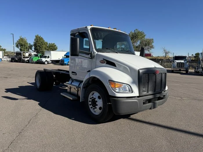 2025 Peterbilt 536 in Denver, CO — photo 7