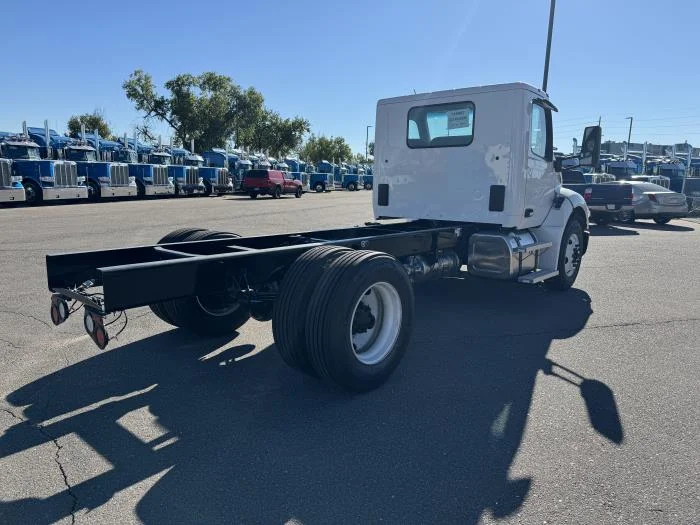 2025 Peterbilt 536 in Denver, CO — photo 9