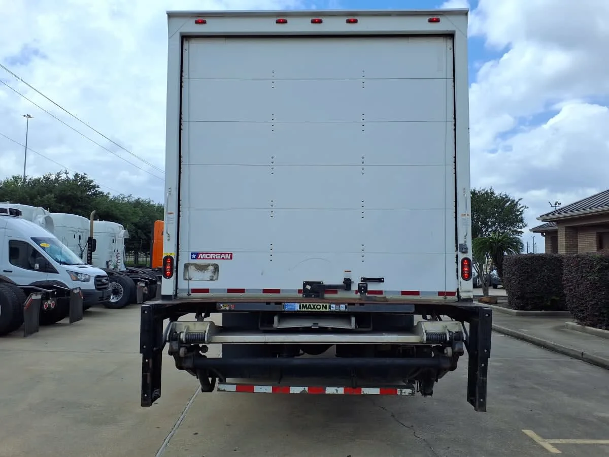 2018 International 4300 in Houston, TX — photo 5
