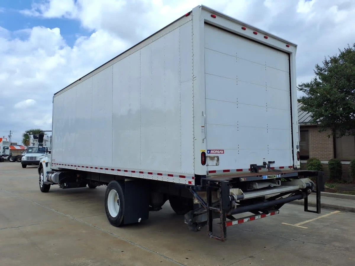 2018 International 4300 in Houston, TX — photo 6