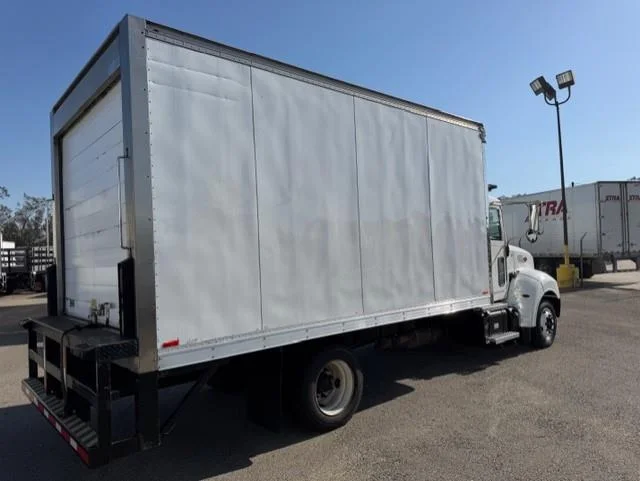 2018 Peterbilt — photo 7
