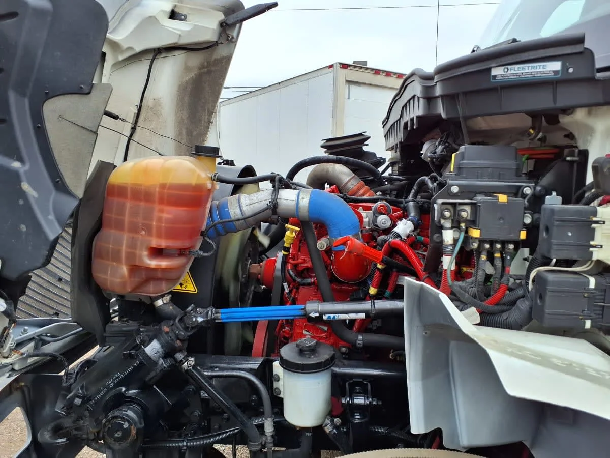 2020 International MV in Commerce City, CO — photo 10