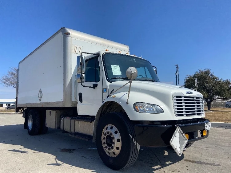 2019 Freightliner M2 106 in San Antonio, TX