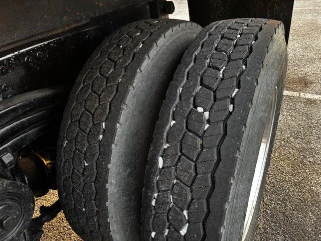 2022 Volvo VHD 300 - image 22