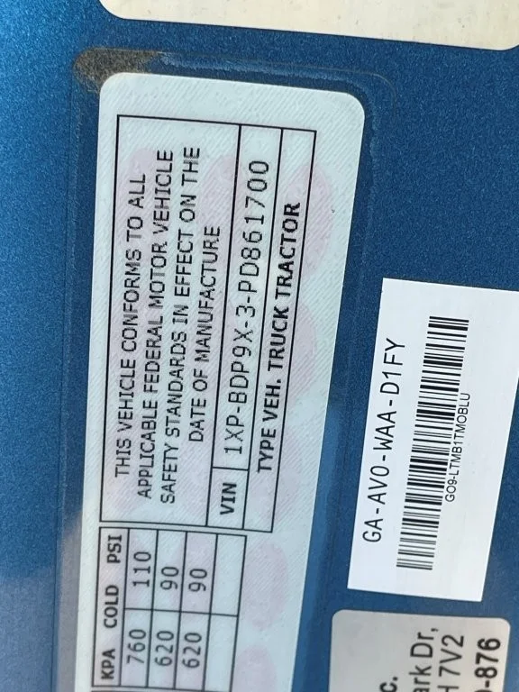 2023 Peterbilt 579 - image 16