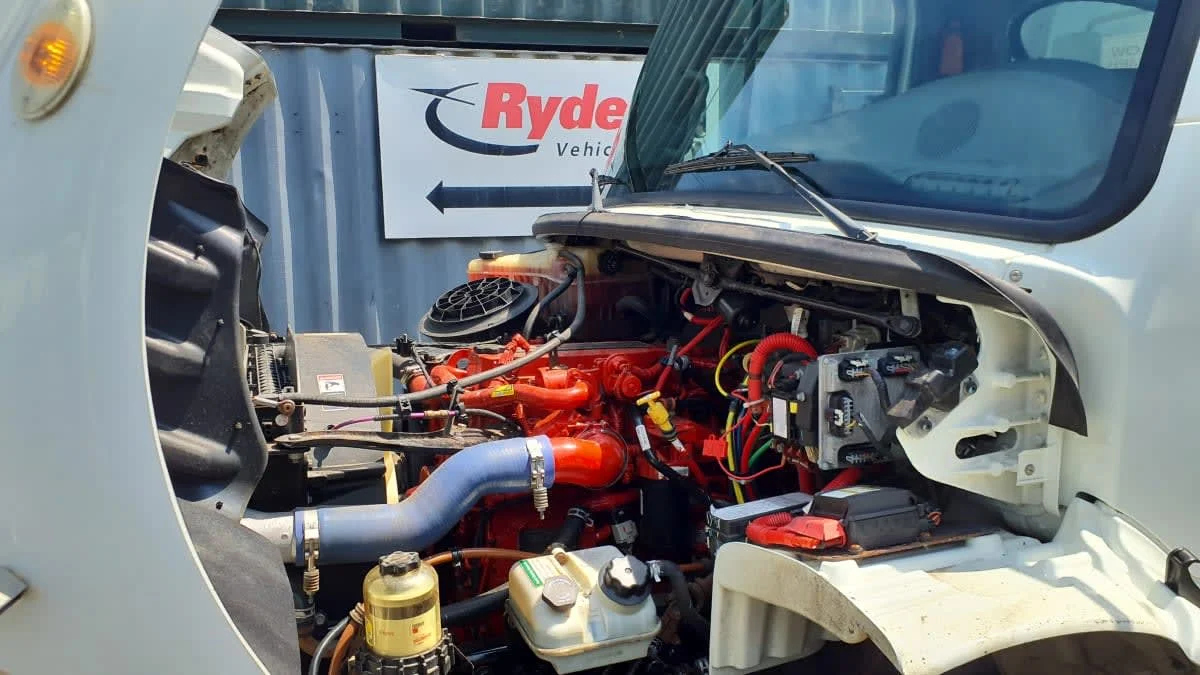 2019 Freightliner M2 106 in Springfield, MA — photo 9