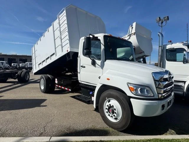 2026 Hino L6 - image 2