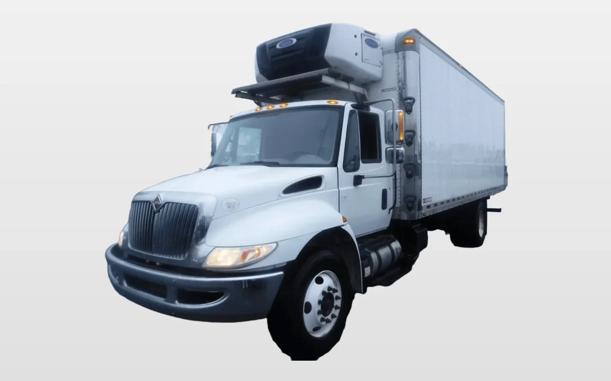 2017 International 4300 - image 1