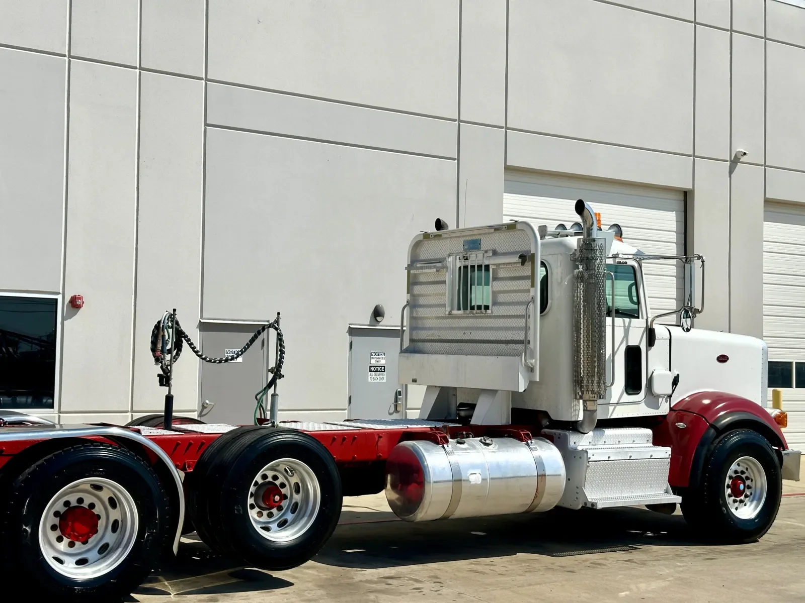 2012 Peterbilt 367 in Hutchins, TX — photo 6