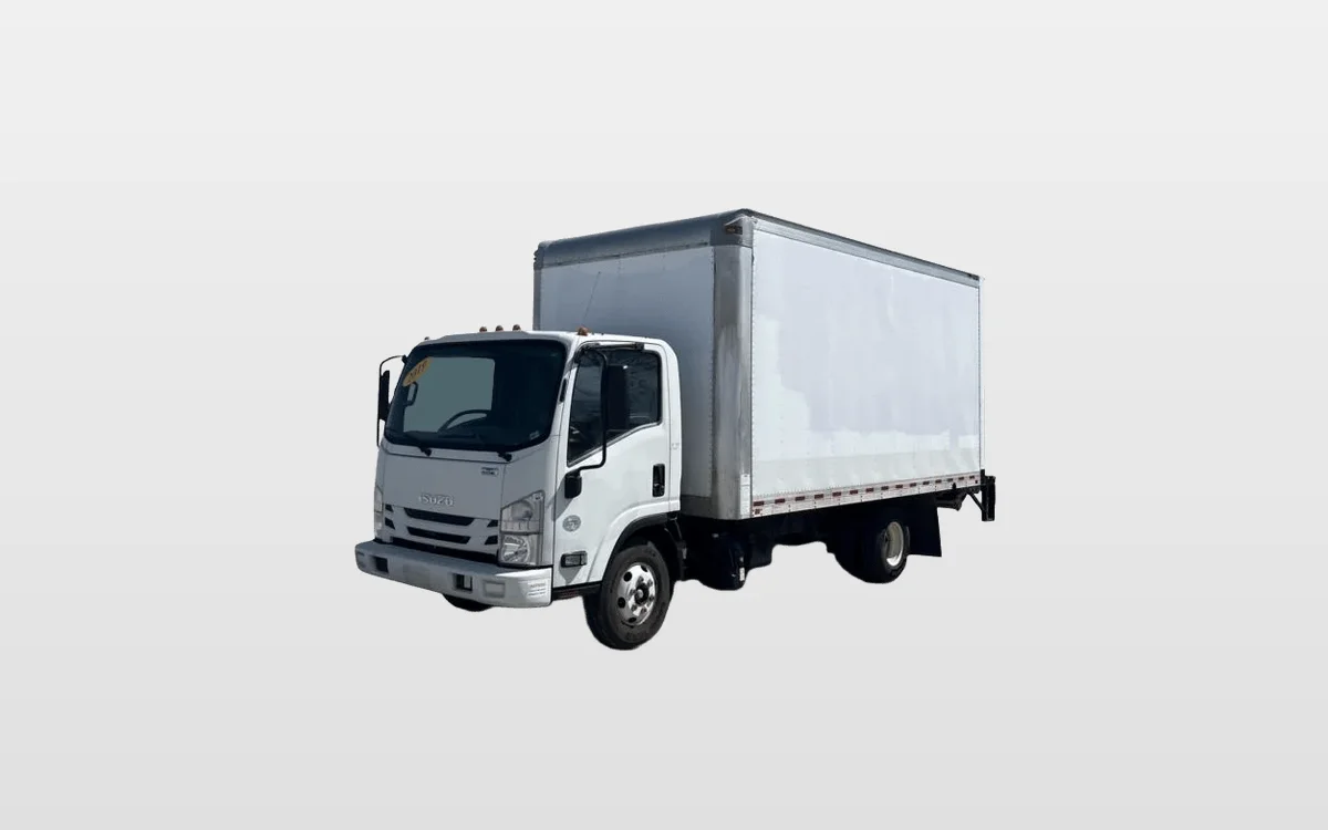 2019 Isuzu NPR - image 1