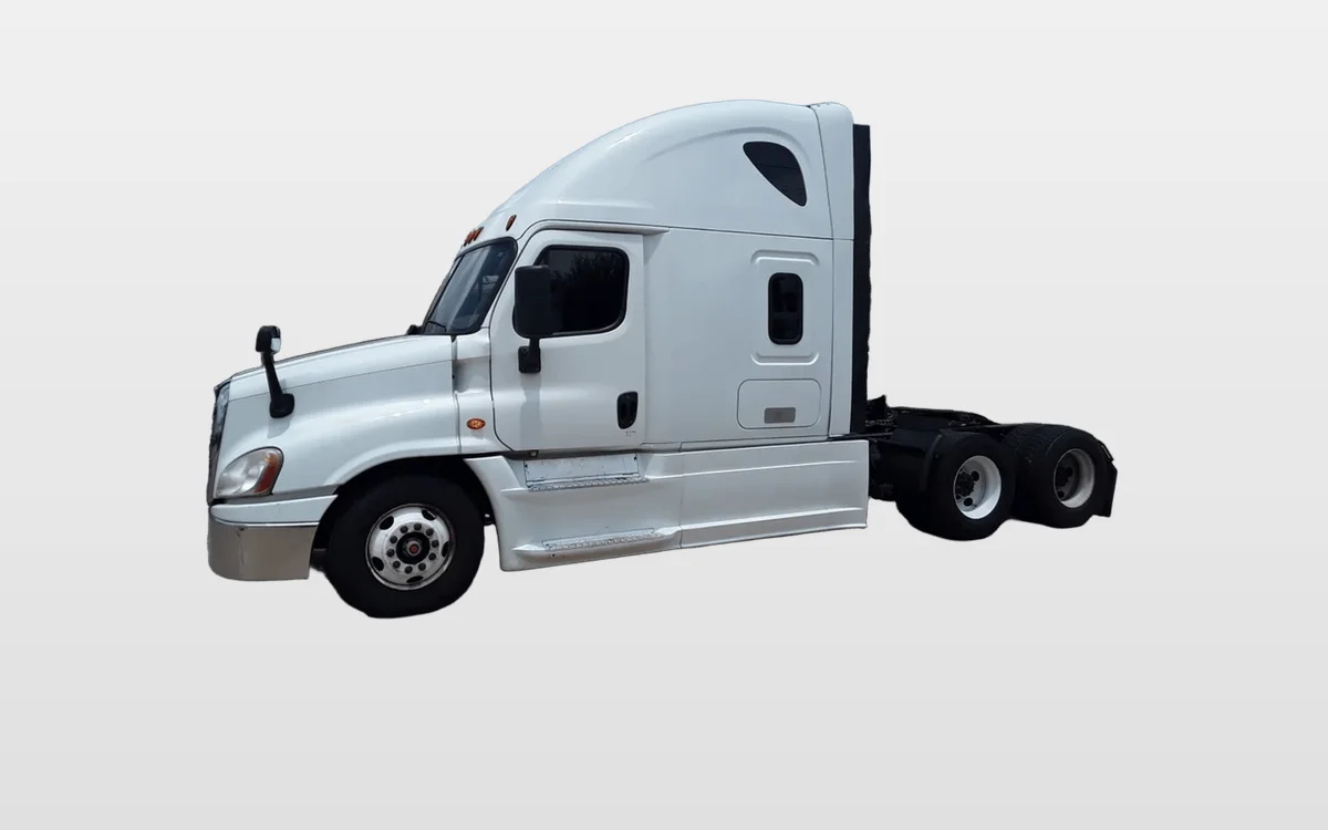 2018 Freightliner Cascadia - image 1