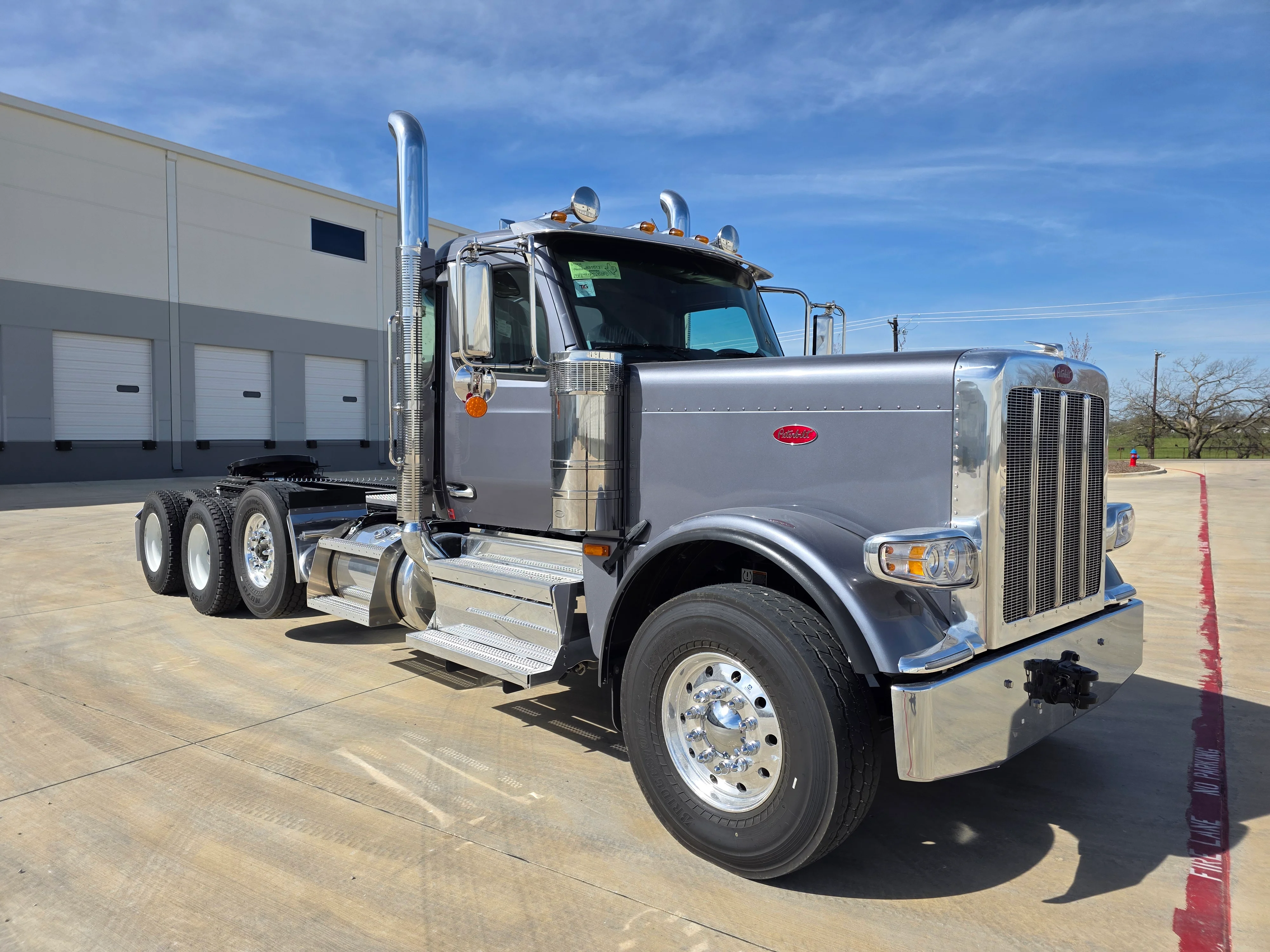 2027 Peterbilt 589 in Dunn, NC — photo 3