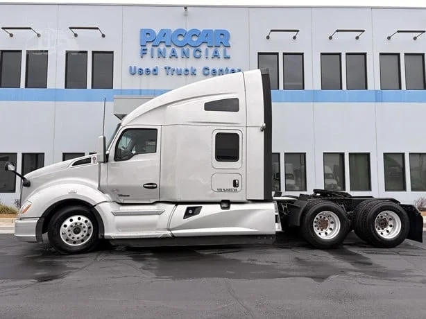 2022 Kenworth T680 - image 5