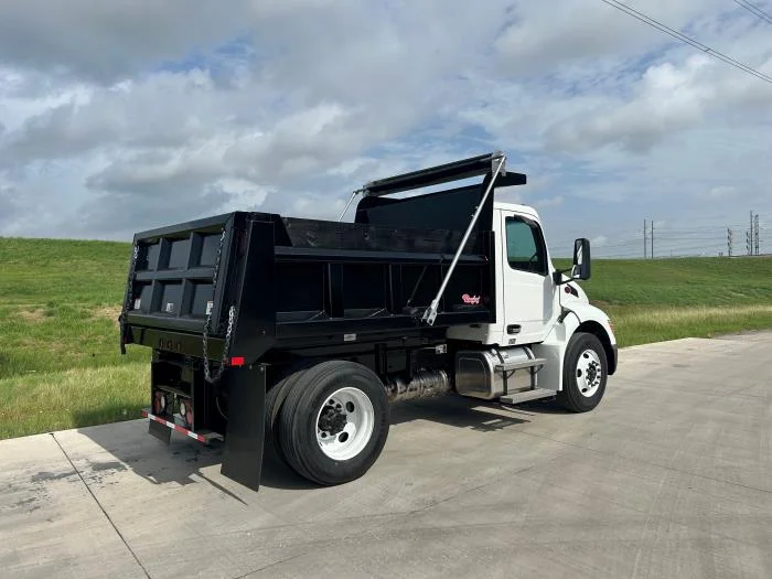 2025 Peterbilt 536 in Tulsa, OK — photo 13