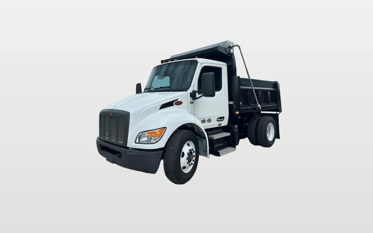 2025 Peterbilt 536 - image 1