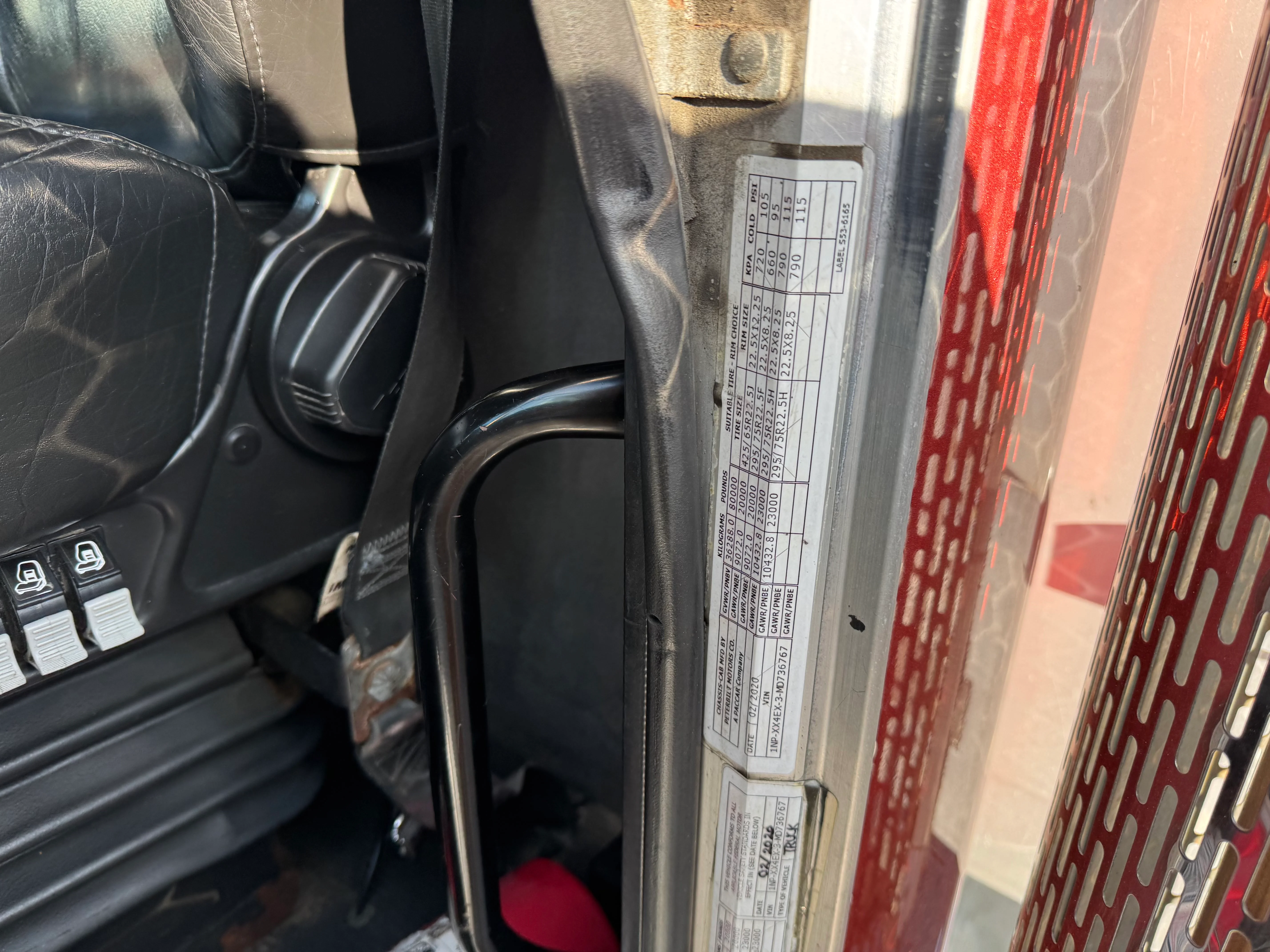 2021 Peterbilt 389 in Landover, MD — photo 4