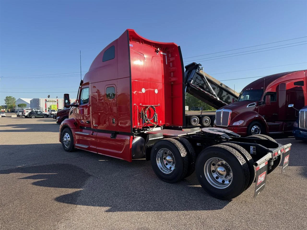 2027 Peterbilt 579 in Eau Claire, WI — photo 2