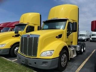 2021 Peterbilt 579 in Columbus, OH — photo 3