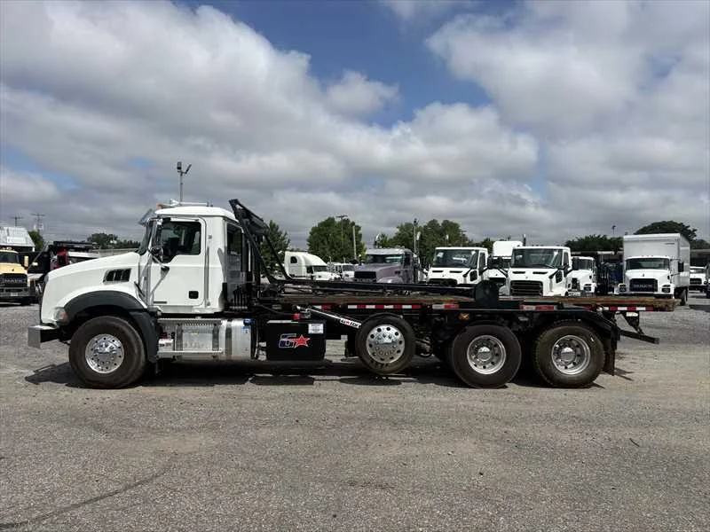 2024 Mack Granite in Memphis, TN — photo 2