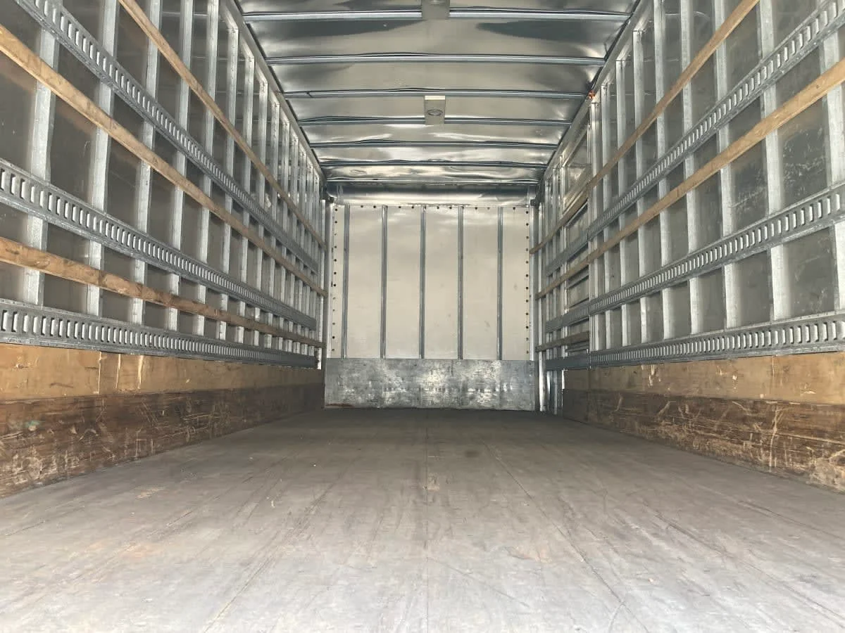 2019 International MV - image 7