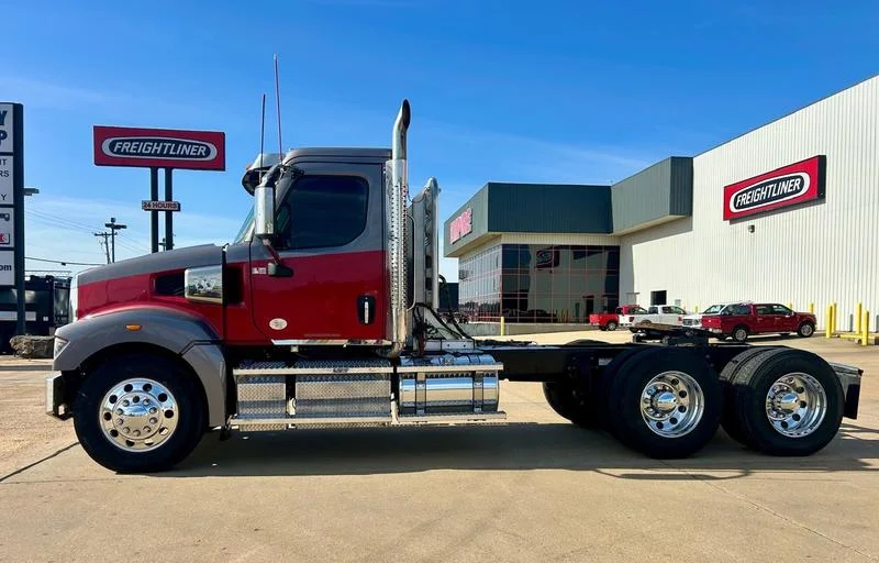 2022 Western Star 4900 - image 2