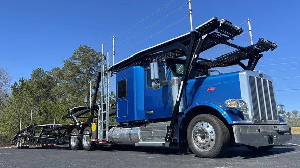2025 Peterbilt 589