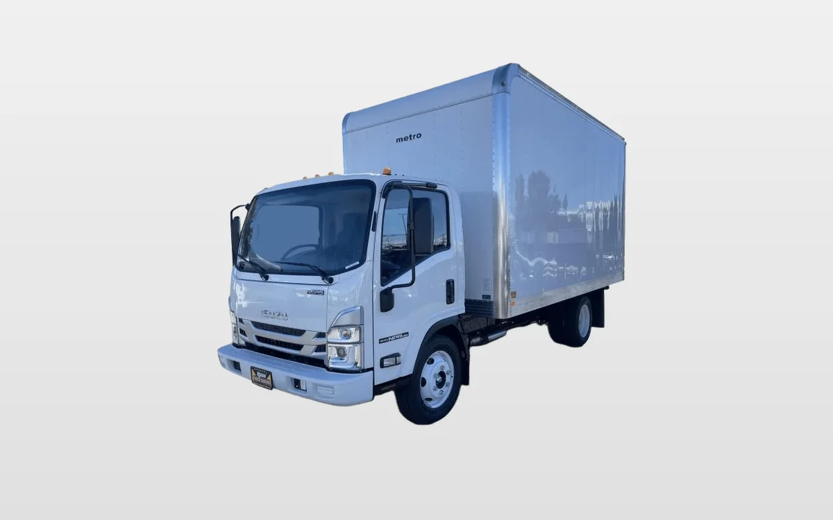 2025 Isuzu NPR - image 1