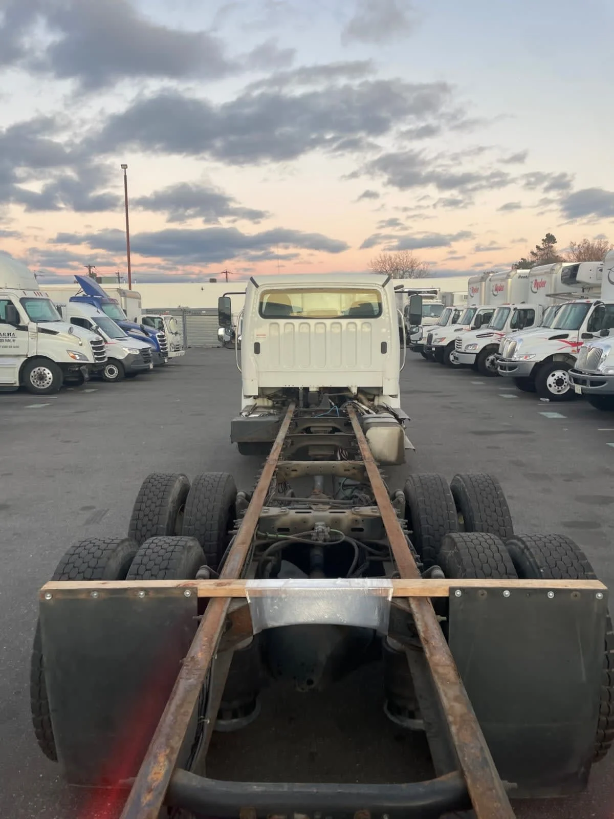 2016 Freightliner M2 106 in Farmingdale, NY — photo 10