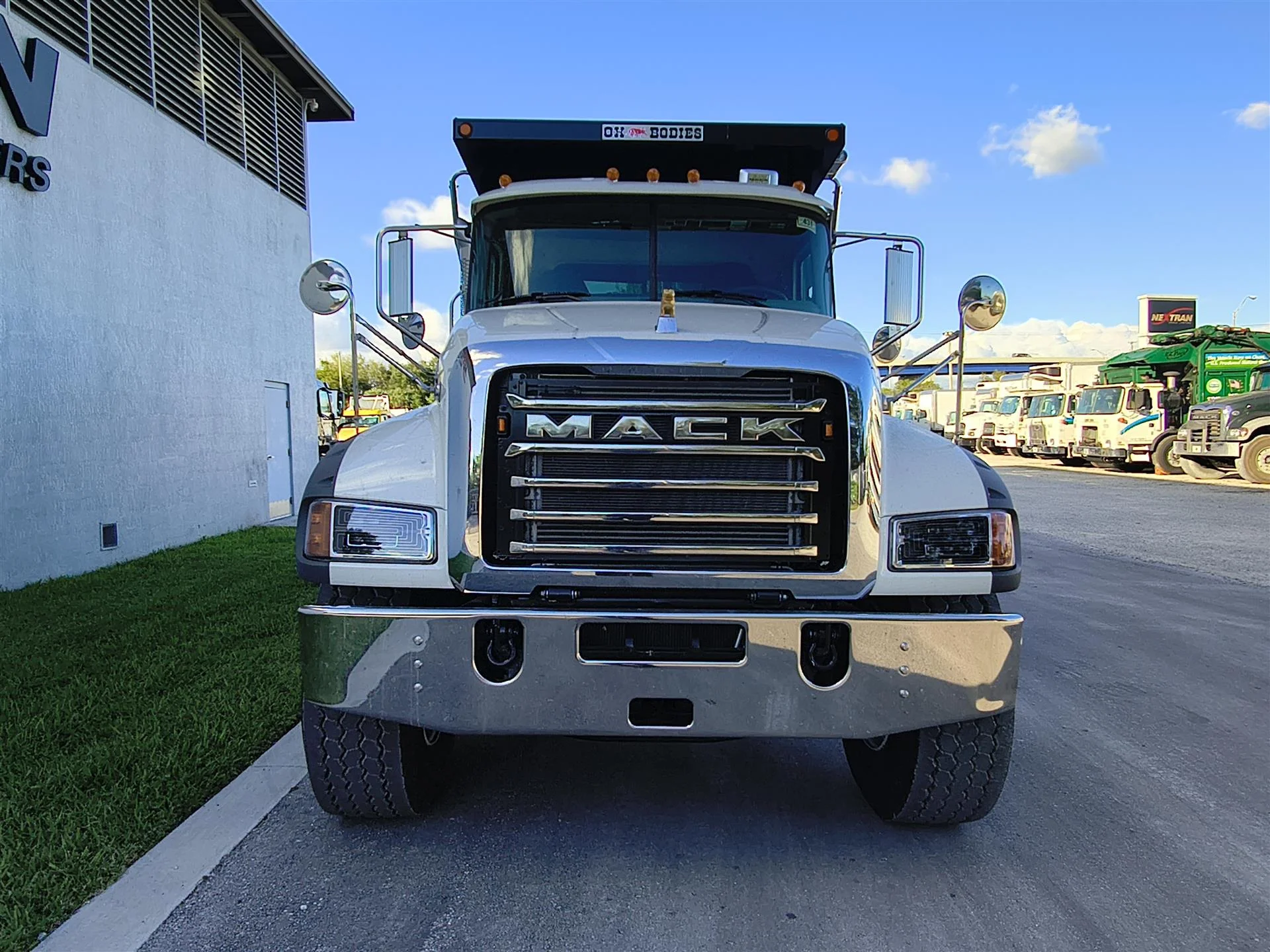 2026 Mack Granite in Fort Lauderdale, FL — photo 3