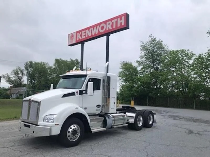 2025 Kenworth T880 in Swedesboro, NJ