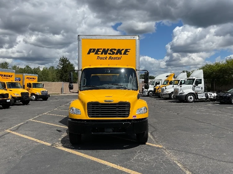 2022 Freightliner M2 106 - image 2