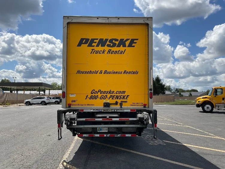 2022 Freightliner M2 106 - image 7