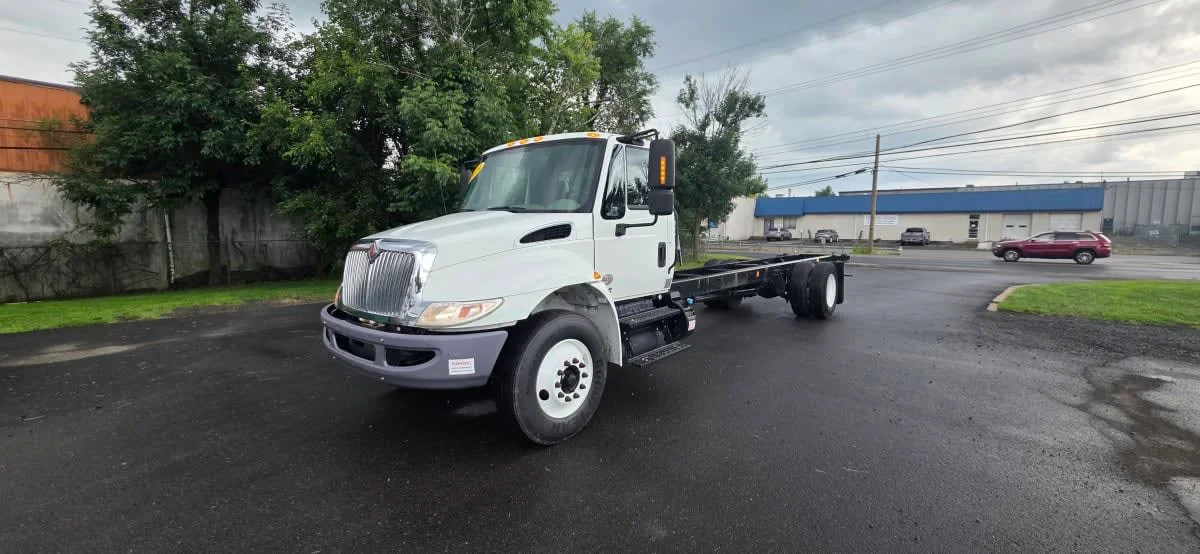 2019 International 4300