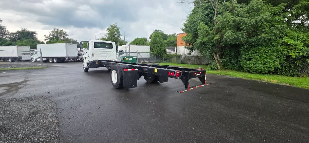 2019 International 4300 in Bensalem, PA — photo 6