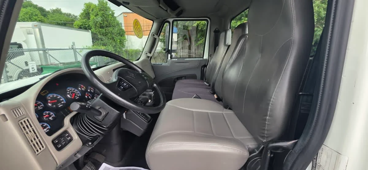 2019 International 4300 in Bensalem, PA — photo 7