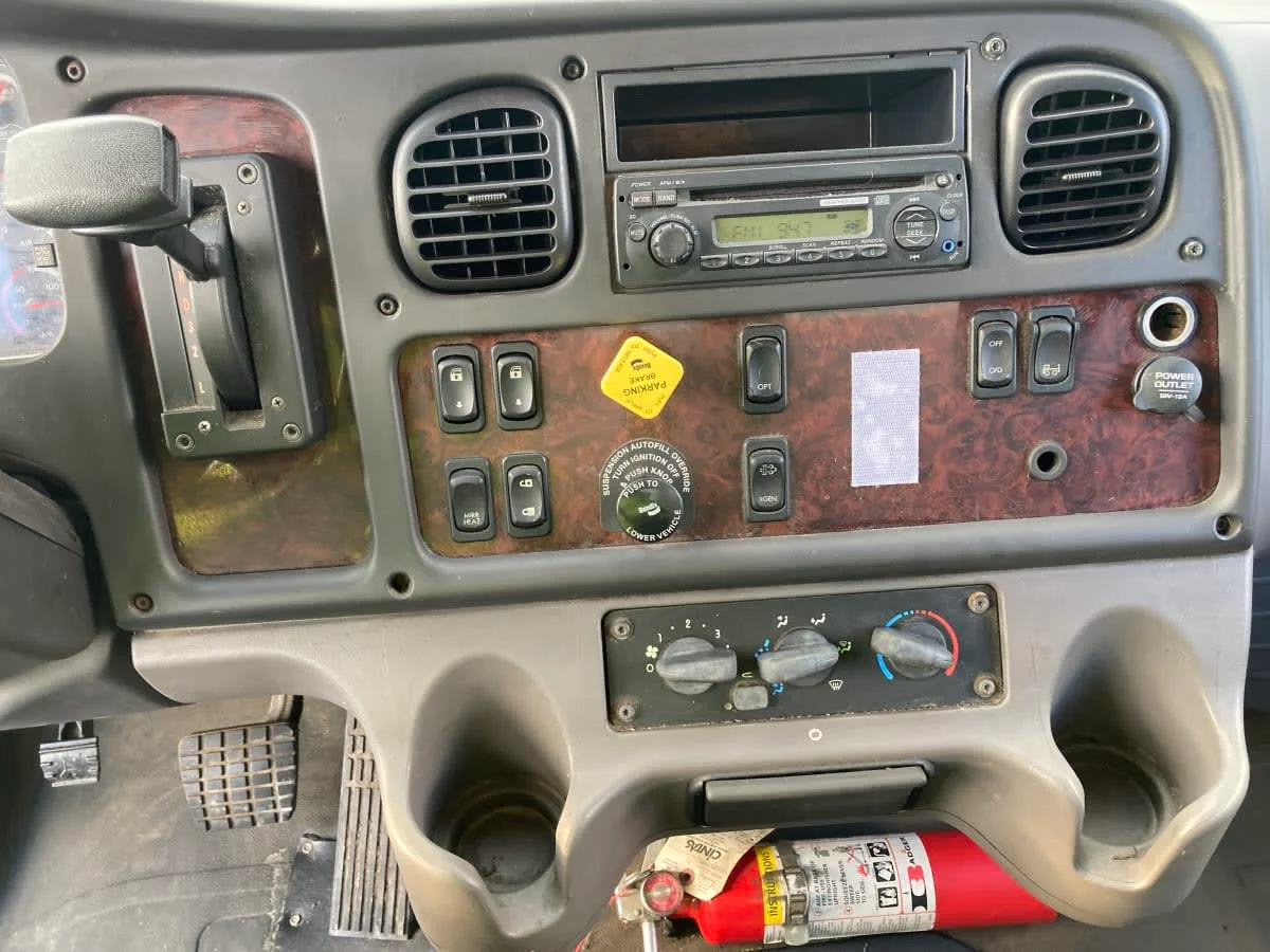 2014 Freightliner M2 106 in Springfield, MA — photo 15